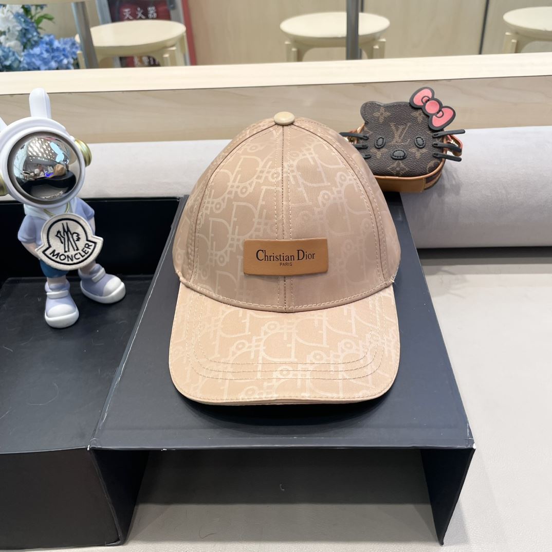 Christian Dior Caps